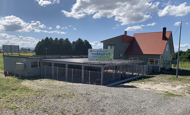 北海道旭川市ブリーダー　クリスタルドッグ　繁殖場